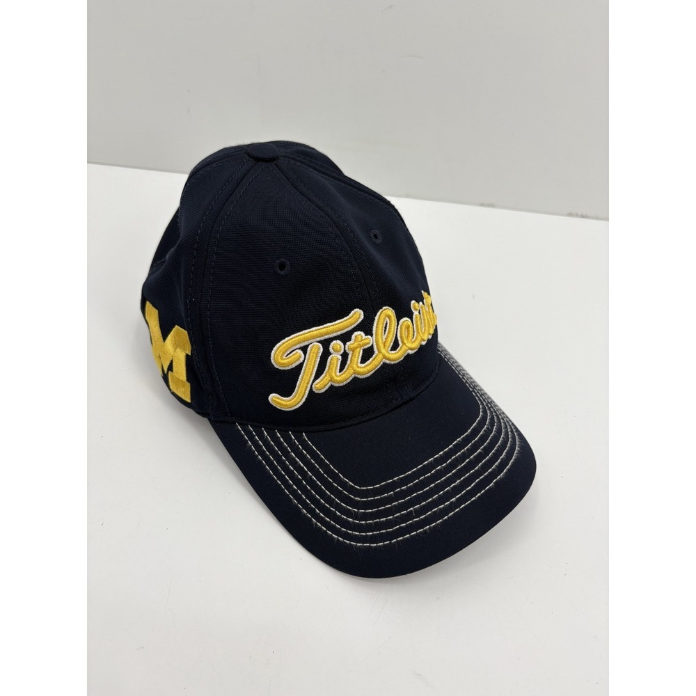 Titleist '47 Michigan Wolverines Embroidered Men's L/XL Flex Fit Blue Golf Hat
